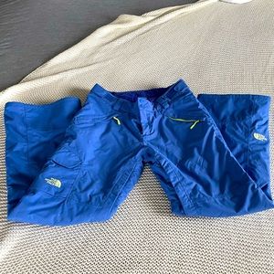 North Face insulted Ski and Snow pants